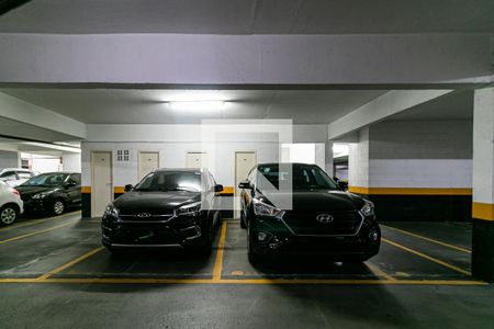 Apartamento à venda com 94m², 3 quartos e 2 vagas Apartamento à venda com 94m², 3 quartos e 2 vagasGaragem