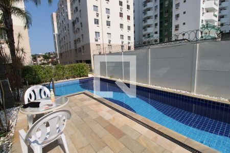 Apartamento à venda com 60m², 2 quartos e sem vagaArea com