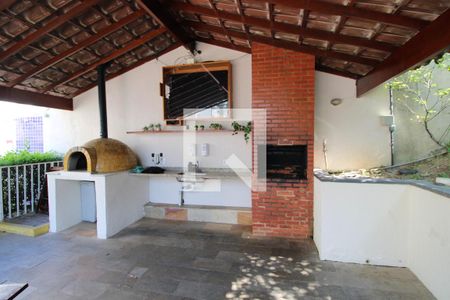 Apartamento à venda com 60m², 2 quartos e sem vagaÁrea comum - Churrasqueira