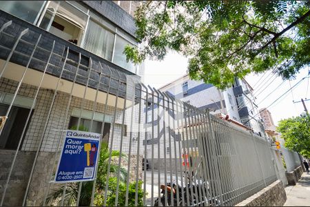 Apartamento para alugar com 69m², 2 quartos e sem vaga Apartamento para alugar com 69m², 2 quartos e sem vagaFachada