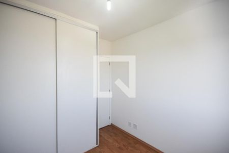 Quarto 2 de apartamento para alugar com 2 quartos, 51m² em Jardim Monte Alegre, Taboão da Serra