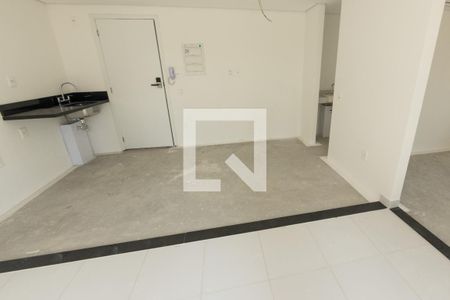 Sala/Quarto de kitnet/studio à venda com 1 quarto, 34m² em Pinheiros, São Paulo