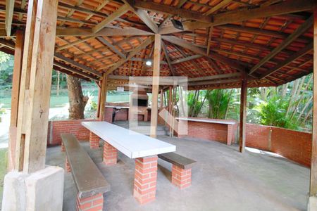 Apartamento para alugar com 44m², 2 quartos e 1 vaga Apartamento para alugar com 44m², 2 quartos e 1 vagaÁrea comum - Churrasqueira