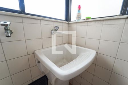 Apartamento para alugar com 84m², 3 quartos e 1 vagaÁrea de Serviço