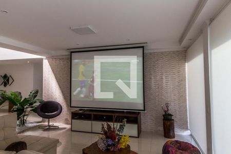 Detalhe Sala de casa de condomínio para alugar com 4 quartos, 566m² em Nova Higienópolis, Barueri