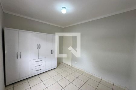 Dormitório 01 de apartamento para alugar com 2 quartos, 47m² em Jardim Interlagos, Ribeirão Preto