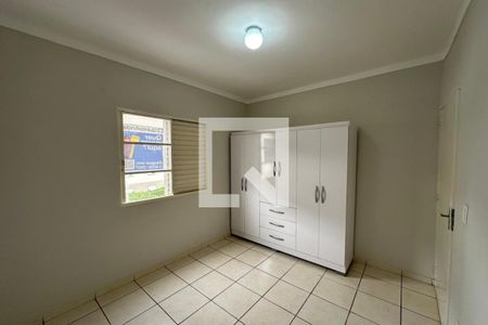 Dormitório 01 de apartamento para alugar com 2 quartos, 47m² em Jardim Interlagos, Ribeirão Preto