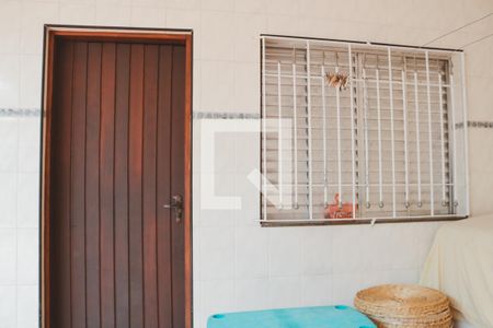 Casa à venda com 115m², 3 quartos e 5 vagasQuarto de Serviço