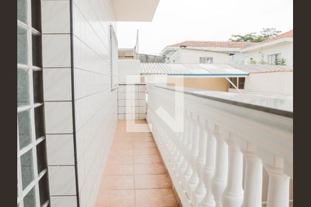 Casa à venda com 115m², 3 quartos e 5 vagasVaranda