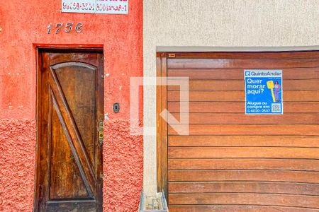 Casa para alugar com 50m², 1 quarto e sem vaga Casa para alugar com 50m², 1 quarto e sem vagaFachada