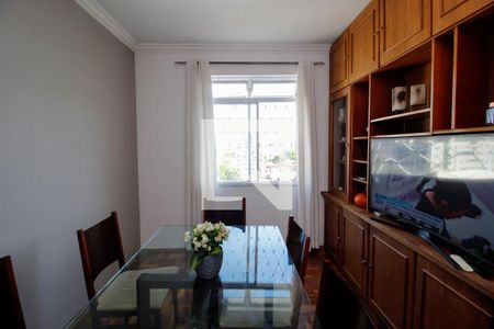 Sala de apartamento à venda com 3 quartos, 90m² em Santa Efigênia, Belo Horizonte
