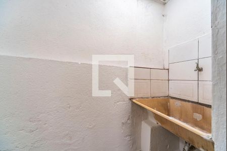 Casa para alugar com 60m², 1 quarto e 1 vagaÁrea de Serviço