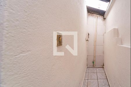 Casa para alugar com 60m², 1 quarto e 1 vagaÁrea de Serviço