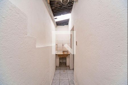 Casa para alugar com 60m², 1 quarto e 1 vagaÁrea de Serviço