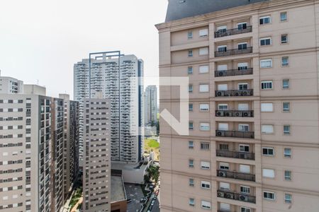 Vista da Sala de apartamento à venda com 2 quartos, 69m² em Alphaville Empresarial, Barueri