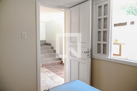 Casa à venda com 230m², 3 quartos e 3 vagasQuarto de Serviço