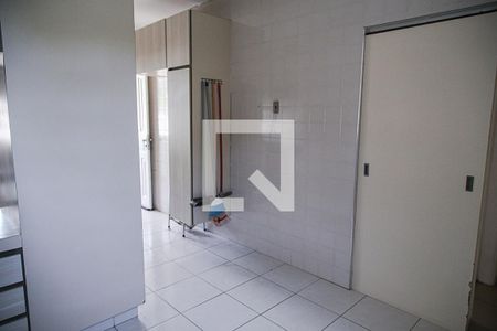 Casa à venda com 230m², 3 quartos e 3 vagasCopa