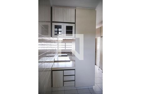 Casa à venda com 230m², 3 quartos e 3 vagasCopa