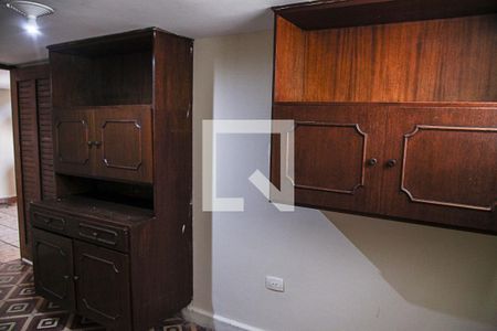 Casa à venda com 230m², 3 quartos e 3 vagasEscritório