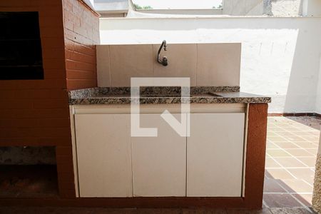 Casa à venda com 230m², 3 quartos e 3 vagasChurrasqueira