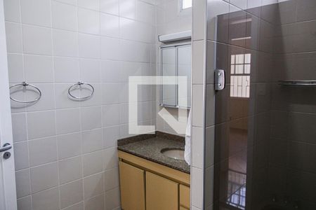 Casa à venda com 230m², 3 quartos e 3 vagasBanheiro Social