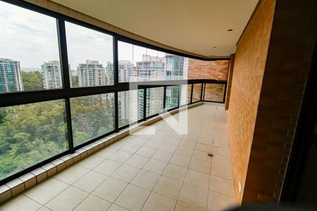 Apartamento à venda com 192m², 3 quartos e 4 vagasVaranda da Sala