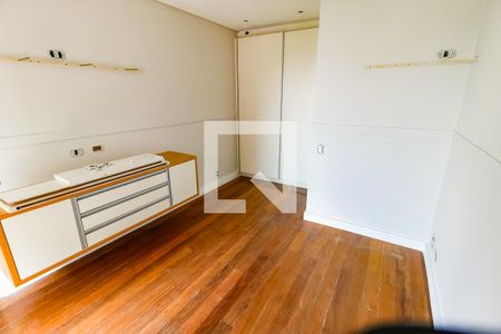 Apartamento à venda com 192m², 3 quartos e 4 vagasSuíte 2