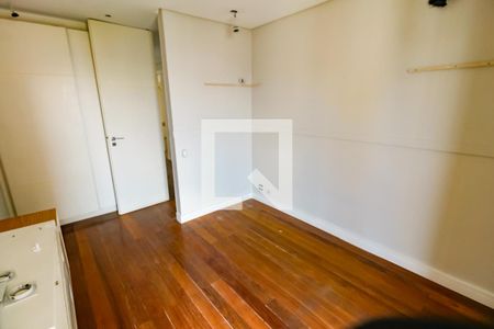 Apartamento à venda com 192m², 3 quartos e 4 vagasSuíte 2