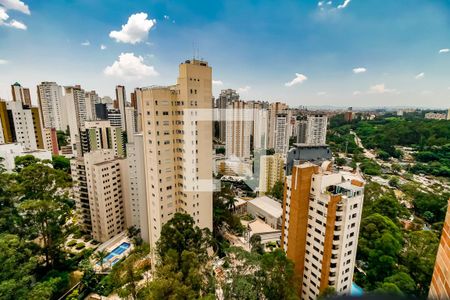 Apartamento à venda com 192m², 3 quartos e 4 vagasSuíte 2 - vista