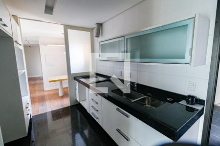 Apartamento à venda com 192m², 3 quartos e 4 vagasCozinha - Armários