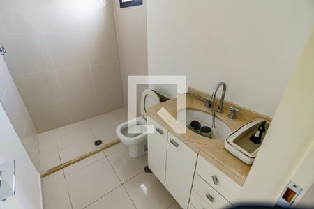 Apartamento à venda com 192m², 3 quartos e 4 vagasBanheiro da Suíte 1