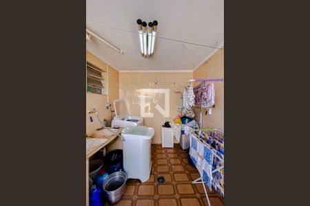 Casa à venda com 315m², 3 quartos e 5 vagasÁrea de Serviço