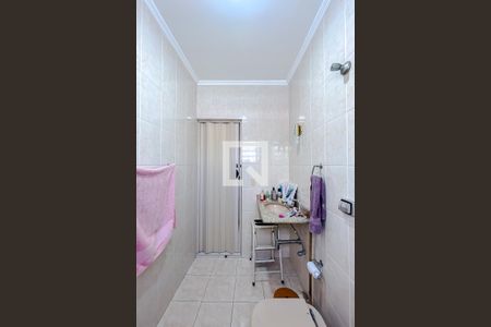 Casa à venda com 315m², 3 quartos e 5 vagasEdícula - Banheiro