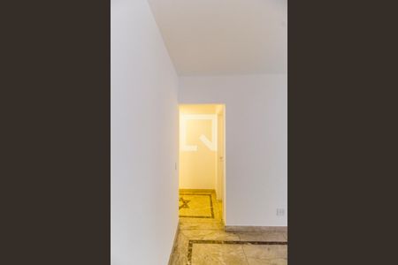 Apartamento para alugar com 165m², 3 quartos e 3 vagasCorredor