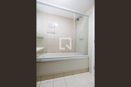 Apartamento para alugar com 165m², 3 quartos e 3 vagasBanheiro da Suíte master