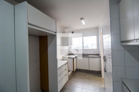 Apartamento para alugar com 165m², 3 quartos e 3 vagasCozinha