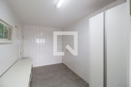 Apartamento para alugar com 165m², 3 quartos e 3 vagasCozinha