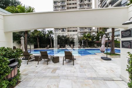 Apartamento para alugar com 165m², 3 quartos e 3 vagasVista