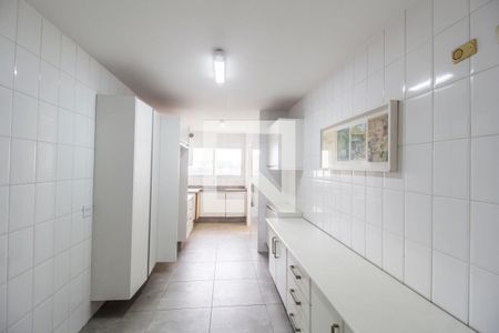 Apartamento para alugar com 165m², 3 quartos e 3 vagasCozinha