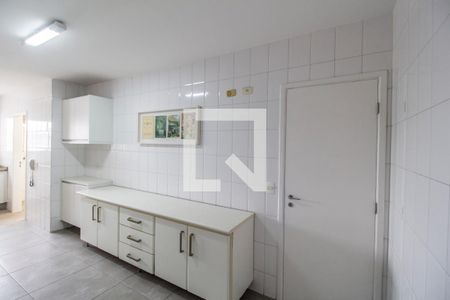 Apartamento para alugar com 165m², 3 quartos e 3 vagasCozinha