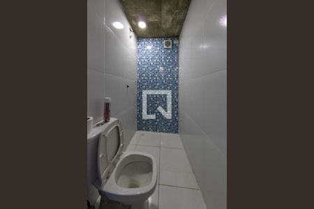 Casa à venda com 250m², 2 quartos e 3 vagasBanheiro