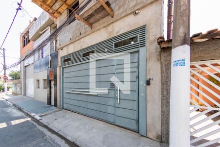 Casa à venda com 250m², 2 quartos e 3 vagasFachada