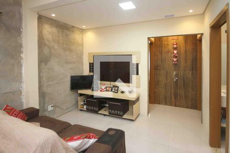 Sala de casa à venda com 2 quartos, 250m² em Vila Rica, São Paulo