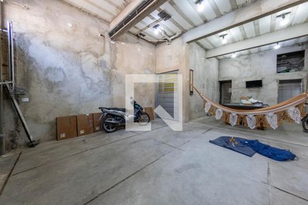 Casa à venda com 250m², 2 quartos e 3 vagasÁrea Externa