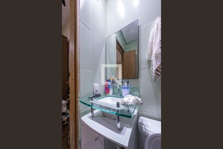 Casa à venda com 250m², 2 quartos e 3 vagasBanheiro