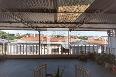 Vista da Sala de casa à venda com 3 quartos, 256m² em Vila Georgina, Campinas