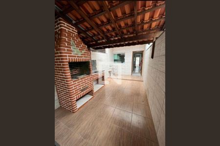 Casa à venda com 3 quartos, 120m² em Vila Euthalia, São Paulo