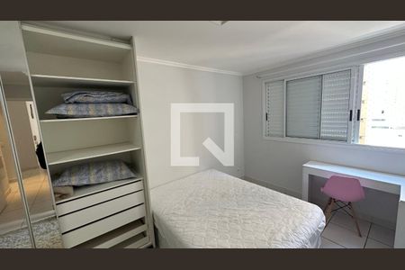 Suite Armarios de apartamento para alugar com 2 quartos, 65m² em Setor Bueno, Goiânia