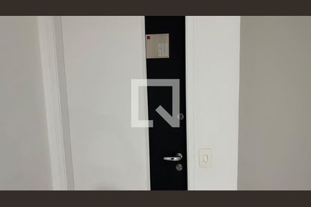 Apartamento para alugar com 65m², 2 quartos e 1 vagaEntrada