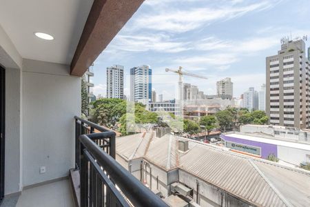 Varanda de kitnet/studio para alugar com 1 quarto, 27m² em Campo Belo, São Paulo